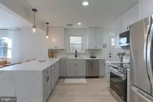 137 Apple Ln, Hershey, PA 17033 - Photo 9