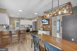 1718 Potato Valley Rd, Harrisburg, PA 17112 - Photo 11