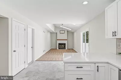 344 Eddington Avenue, Harrisburg, PA 17111 - Photo 9