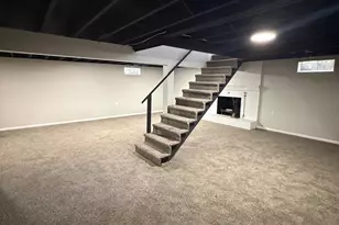 2408 Swatara St, Harrisburg, PA 17104 - Photo 9