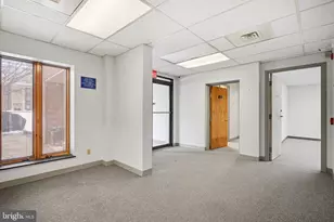 400 Nationwide Dr, Harrisburg, PA 17110 - Photo 27