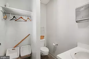 400 Nationwide Dr, Harrisburg, PA 17110 - Photo 17