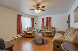 1075 Princess Dr, Harrisburg, PA 17113 - Photo 3