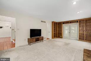 4712 Great Oak Ln, Harrisburg, PA 17110 - Photo 5