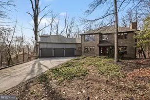 4712 Great Oak Ln, Harrisburg, PA 17110 - Photo 1