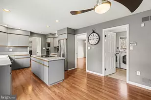 4712 Great Oak Ln, Harrisburg, PA 17110 - Photo 9