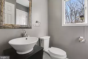 4712 Great Oak Ln, Harrisburg, PA 17110 - Photo 13