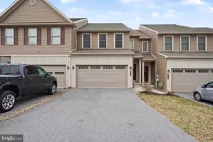 148 Sage Blvd, Middletown, PA 17057 - Photo 1