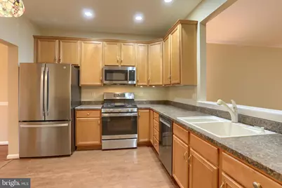 708 Creekside Drive, Hummelstown, PA 17036 - Photo 7