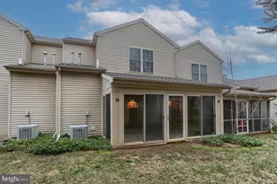 708 Creekside Dr, Hummelstown, PA 17036 - Photo 37