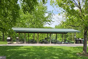 708 Creekside Dr, Hummelstown, PA 17036 - Photo 41