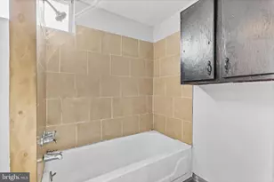 712 N 19th St, Harrisburg, PA 17103 - Photo 15