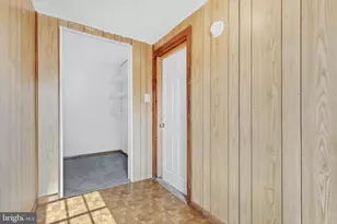 712 N 19th St, Harrisburg, PA 17103 - Photo 23