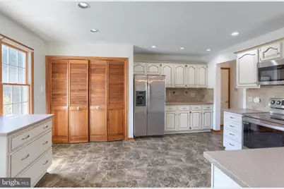 885 Sunny Hill Lane, Harrisburg, PA 17111 - Photo 43