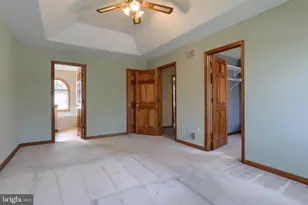 885 Sunny Hill Ln, Harrisburg, PA 17111 - Photo 19