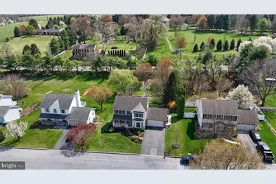 885 Sunny Hill Lane, Harrisburg, PA 17111 - Photo 5