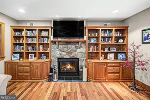 251 Maple Ave, Hershey, PA 17033 - Photo 3