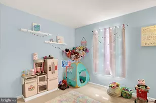 519 Sunday Dr, Harrisburg, PA 17111 - Photo 17