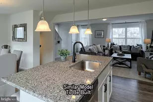 1041 Addie Ln, Harrisburg, PA 17112 - Photo 3