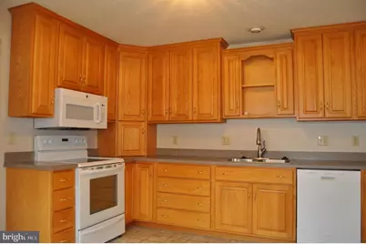 310 E Center Street, Millersburg, PA 17061 - Photo 17