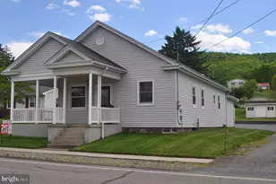 310 E Center St, Millersburg, PA 17061 - Photo 3