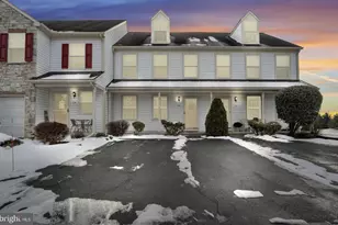 114 Buckley Dr, Harrisburg, PA 17112 - Photo 1