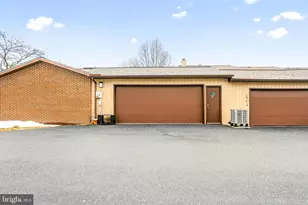 3818 Laraby Dr, Harrisburg, PA 17110 - Photo 33