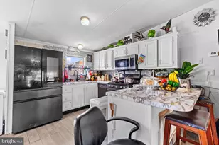 524 N Pine St, Middletown, PA 17057 - Photo 11