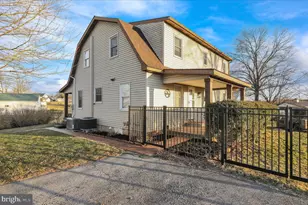 303 Gates Rd, Hershey, PA 17033 - Photo 49