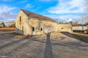 303 Gates Rd, Hershey, PA 17033 - Photo 47