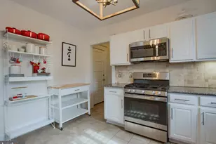 2410 N 2nd St, Harrisburg, PA 17110 - Photo 23