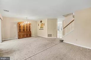 5717 Arklow Dr, Harrisburg, PA 17111 - Photo 9