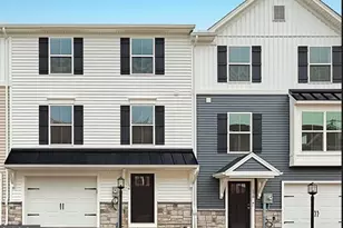 1049 Addie Ln, Harrisburg, PA 17112 - Photo 1