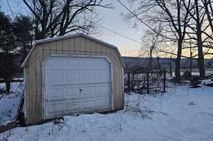 1054 Water Gap Ln, Dauphin, PA 17018 - Photo 7