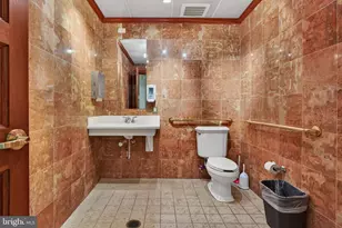 215 Pine St, Harrisburg, PA 17101 - Photo 13