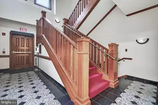 215 Pine St, Harrisburg, PA 17101 - Photo 5