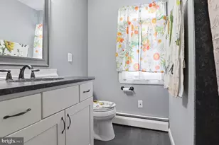 114 S Lockwillow Ave, Harrisburg, PA 17112 - Photo 17