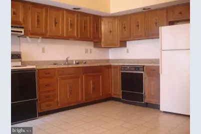 1109 N Front Street, Harrisburg, PA 17102 - Photo 9