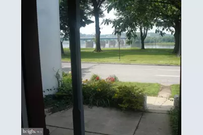 1109 N Front Street, Harrisburg, PA 17102 - Photo 7