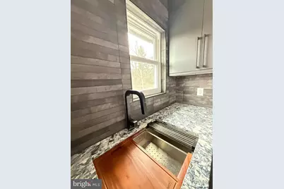 295 E Main Street #UNIT 2, Hummelstown, PA 17036 - Photo 5