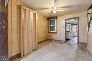 242 N 2nd St, Steelton, PA 17113 - Photo 9