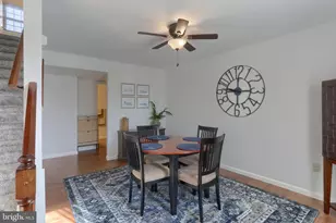 110 S Timber Ct, Harrisburg, PA 17110 - Photo 5