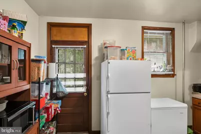 1937 Zarker St, Harrisburg, PA 17104 - Photo 9