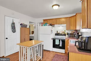 319 N Union St, Hummelstown, PA 17036 - Photo 11