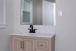 8050 Chambers Hill Rd, Harrisburg, PA 17111 - Photo 17