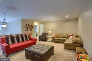 2301 Mandarin Ct, Harrisburg, PA 17110 - Photo 31