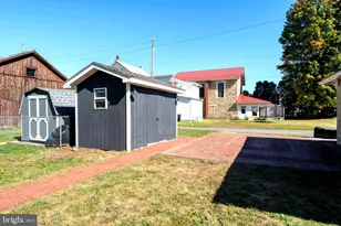 407 Market St, Lykens, PA 17048 - Photo 43