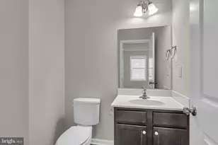 837 Gregs Dr, Harrisburg, PA 17111 - Photo 11