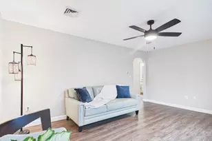 815 Twin Oaks Dr, Hummelstown, PA 17036 - Photo 9