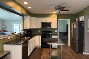 6074 Mayfair Dr, Harrisburg, PA 17112 - Photo 9